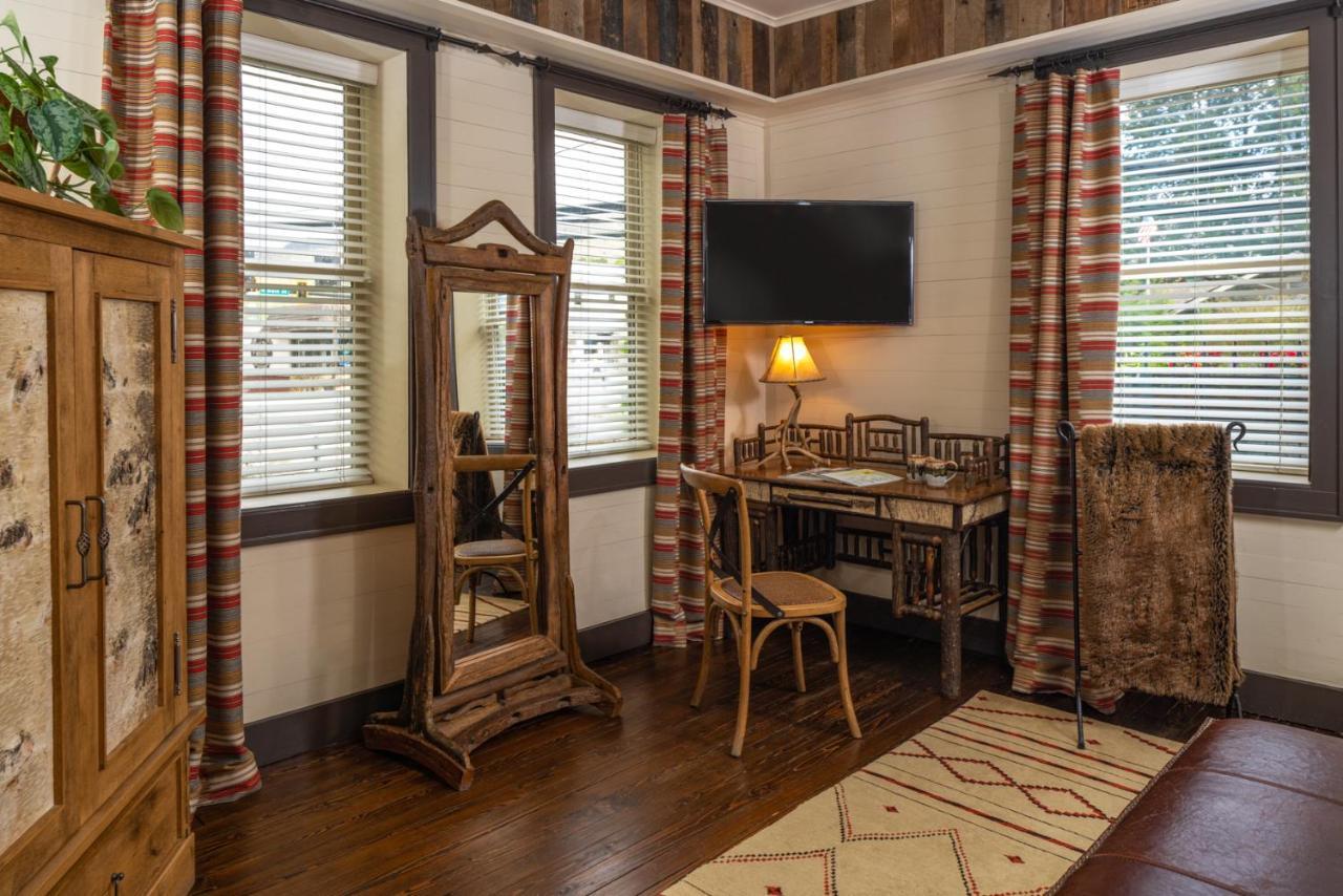 The White Birch Inn Clayton Εξωτερικό φωτογραφία